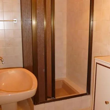 Confortable Proche Sarlat, Jardin, Ping-pong, Parking - Fr-1-616-403 Tatil Evi *