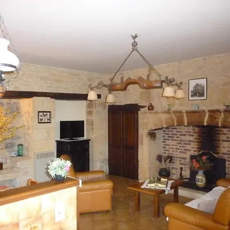 Maison Mitoyenne Proche Sarlat, Idéale Famille - Fr-1-616-403 Proissans