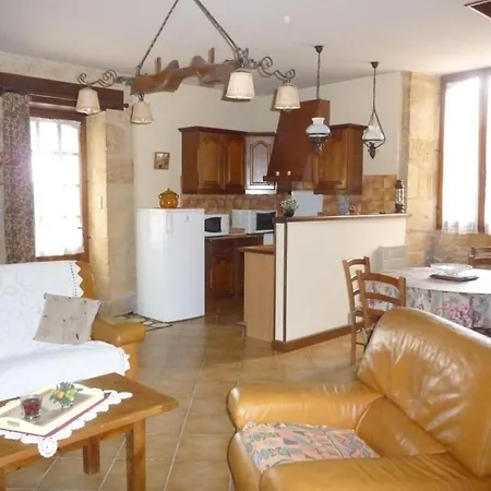 Casa rural Maison Mitoyenne Proche Sarlat, Idéale Famille - Fr-1-616-403 *